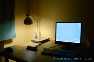 LED Tischlampe, Arbeitsplatz, kaltes Licht